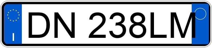 Numer rejestracyjny DN238LM posiada SMART fortwo 2a serie