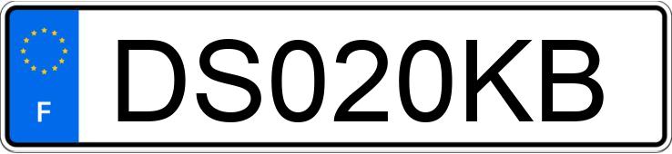 Numer rejestracyjny DS020KB posiada PEUGEOT 3008