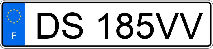 Numer rejestracyjny DS185VV posiada RENAULT TWINGO III