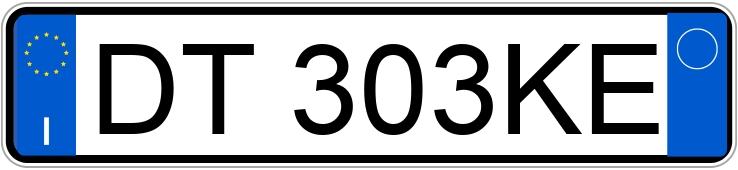 Numer rejestracyjny DT303KE posiada FIAT 500