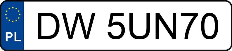 Numer rejestracyjny DW 5UN70 posiada VOLVO XC 40 2.0 D3 MR`18 E6 XC 40 2.0 D3 MR`18 E6 - DW5UN70