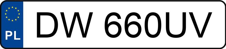 Numer rejestracyjny DW 660UV posiada AUDI 80 - DW660UV