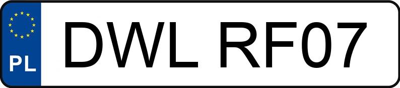 Numer rejestracyjny DWL RF07 posiada TOYOTA AURIS - DWLRF07