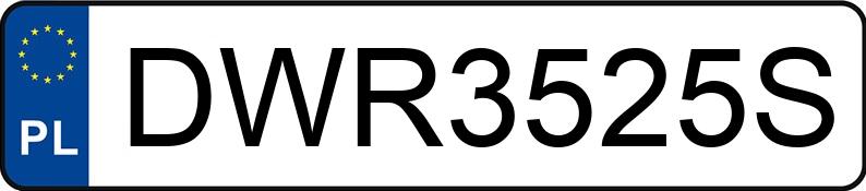 Numer rejestracyjny DWR 3525S posiada SKODA KAROQ - DWR3525S