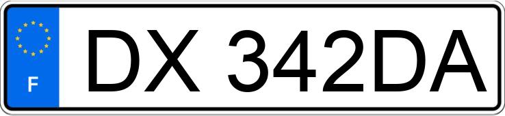 Numer rejestracyjny DX342DA posiada BMW SERIE 1 II