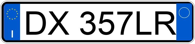 Numer rejestracyjny DX357LR posiada FIAT Panda 2a serie