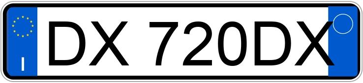 Numer rejestracyjny DX720DX posiada FIAT 500