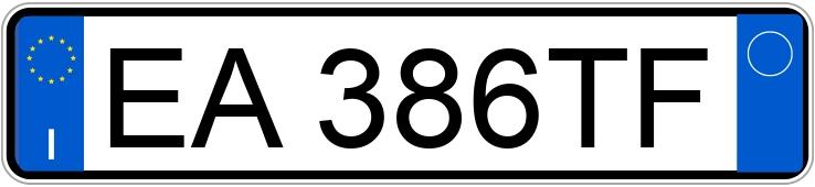 Numer rejestracyjny EA386TF posiada FIAT 500