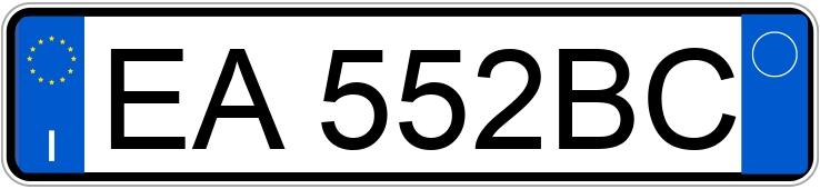 Numer rejestracyjny EA552BC posiada BMW Serie 6