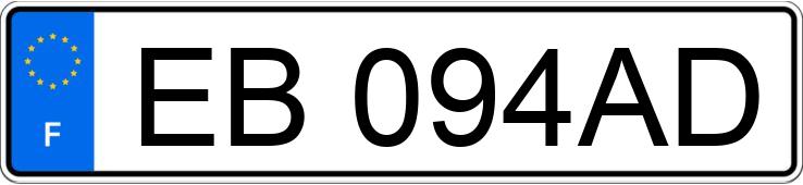 Numer rejestracyjny EB094AD posiada AUDI Q3
