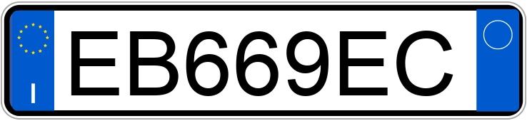 Numer rejestracyjny EB669EC posiada FIAT 500