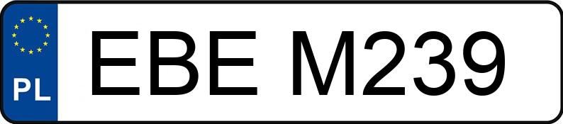 Numer rejestracyjny EBE M239 posiada URSUS C 330M - EBEM239