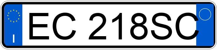 Numer rejestracyjny EC218SC posiada FIAT 500