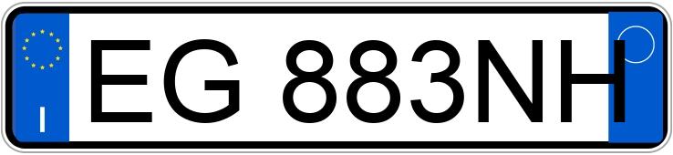 Numer rejestracyjny EG883NH posiada FIAT 500