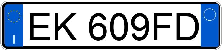 Numer rejestracyjny EK609FD posiada FIAT Panda 2a serie