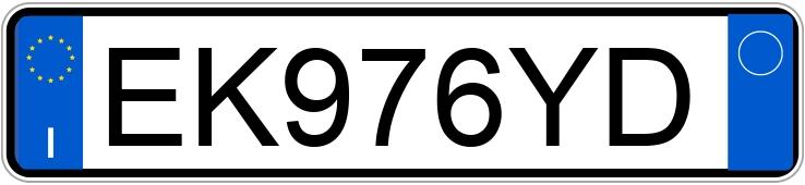 Numer rejestracyjny EK976YD posiada FIAT 500