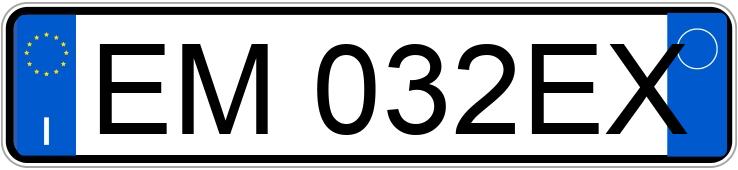 Numer rejestracyjny EM032EX posiada VOLVO V40