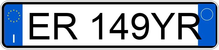 Numer rejestracyjny ER149YR posiada FIAT 500L