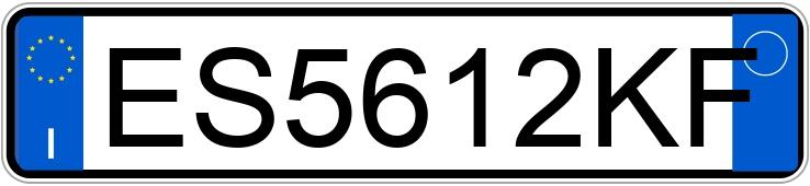 Numer rejestracyjny ES5612KF posiada Fiat 500 