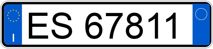 Numer rejestracyjny ES67811 posiada ktm duke 390