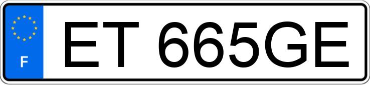 Numer rejestracyjny ET665GE posiada RENAULT CLIO III