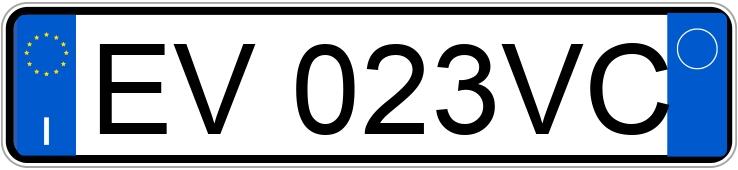 Numer rejestracyjny EV023VC posiada FIAT Punto 4a serie