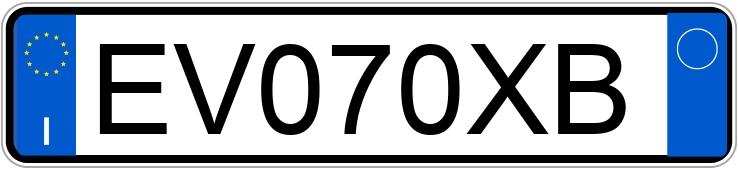 Numer rejestracyjny EV070XB posiada AUDI Q3