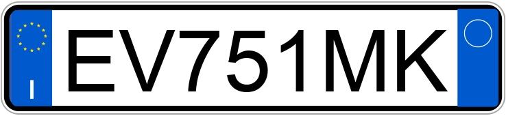 Numer rejestracyjny EV751MK posiada FIAT 500