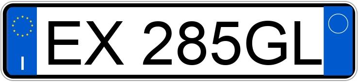 Numer rejestracyjny EX285GL posiada PORSCHE Macan