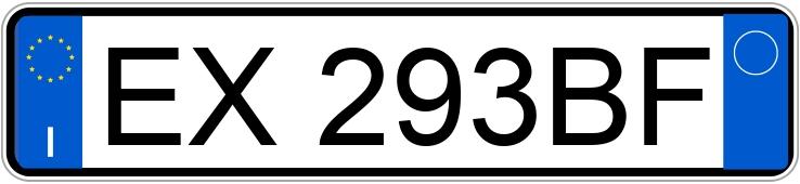 Numer rejestracyjny EX293BF posiada FIAT 500L Living