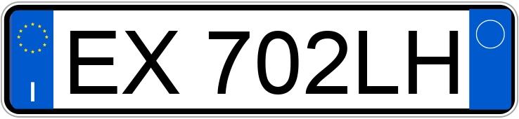 Numer rejestracyjny EX702LH posiada FIAT 500