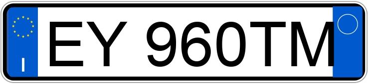 Numer rejestracyjny EY960TM posiada AUDI Q3