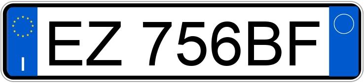 Numer rejestracyjny EZ756BF posiada FIAT 500L