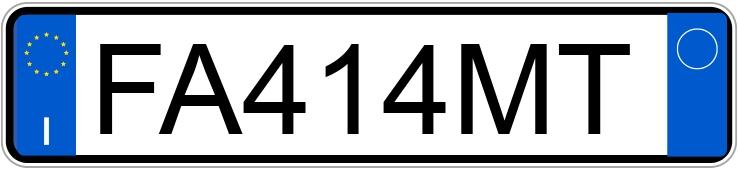 Numer rejestracyjny FA414MT posiada FIAT 500