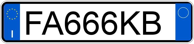 Numer rejestracyjny FA666KB posiada FIAT 500X