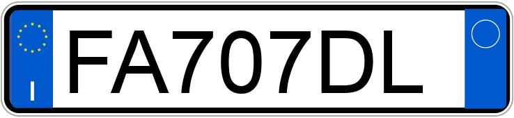 Numer rejestracyjny FA707DL posiada FIAT 500X