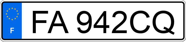 Numer rejestracyjny FA942CQ posiada PEUGEOT 5008