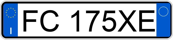 Numer rejestracyjny FC175XE posiada ABARTH 595