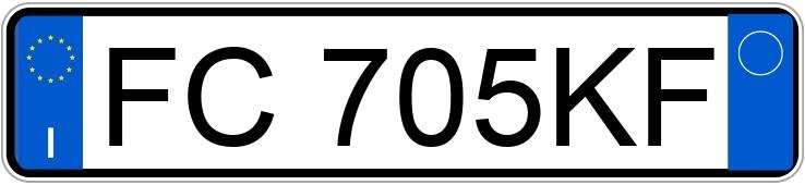 Numer rejestracyjny FC705KF posiada FIAT 500X