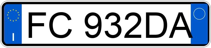 Numer rejestracyjny FC932DA posiada PORSCHE 911 CARRERA
