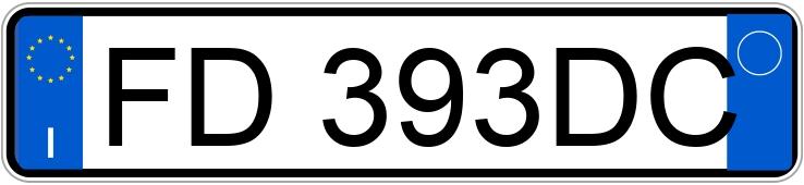 Numer rejestracyjny FD393DC posiada FIAT 500L Living