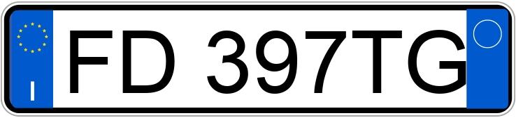 Numer rejestracyjny FD397TG posiada FIAT 500