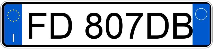 Numer rejestracyjny FD807DB posiada FIAT FIAT 500L