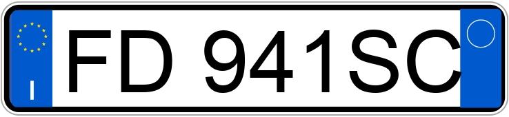 Numer rejestracyjny FD941SC posiada AUDI Q5 1a serie
