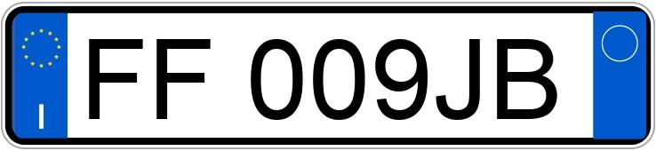 Numer rejestracyjny FF009JB posiada FIAT 500L