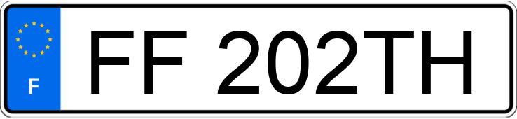 Numer rejestracyjny FF202TH posiada RENAULT CLIO IV