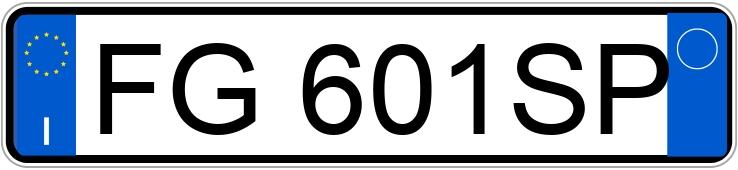 Numer rejestracyjny FG601SP posiada FIAT 500L Living