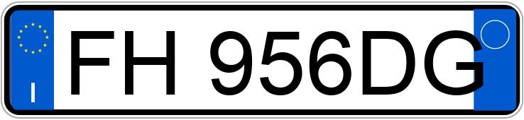 Numer rejestracyjny FH956DG posiada INFINITI Q30