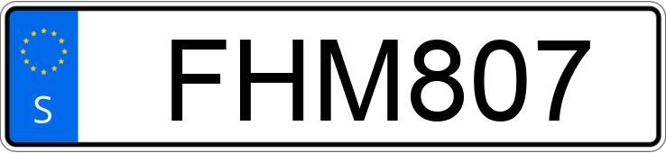 Numer rejestracyjny FHM807 posiada Mazda 3 2.0