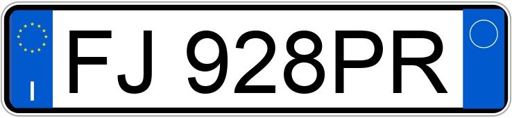 Numer rejestracyjny FJ928PR posiada FIAT 500